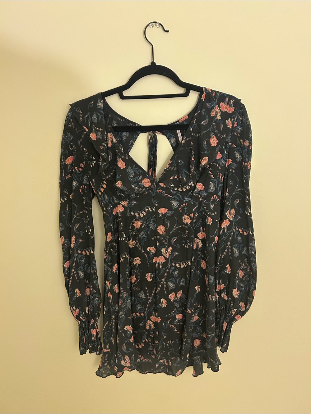 Free People Black Floral Long-Sleeve Tie-Back Tunic